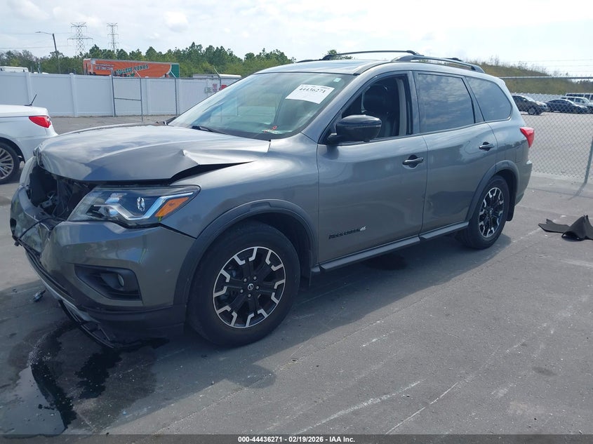 2020 Nissan Pathfinder Sl 2Wd