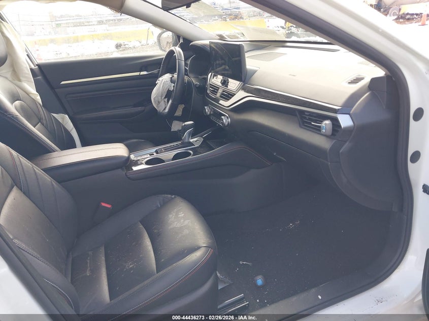 2023 Nissan Altima Sr Vc-Turbo Fwd