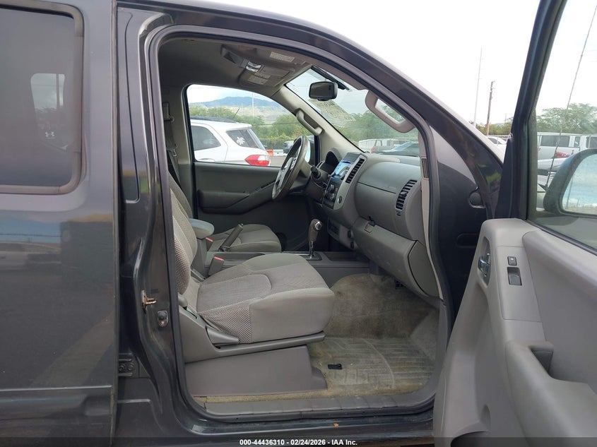 2014 Nissan Frontier Sv