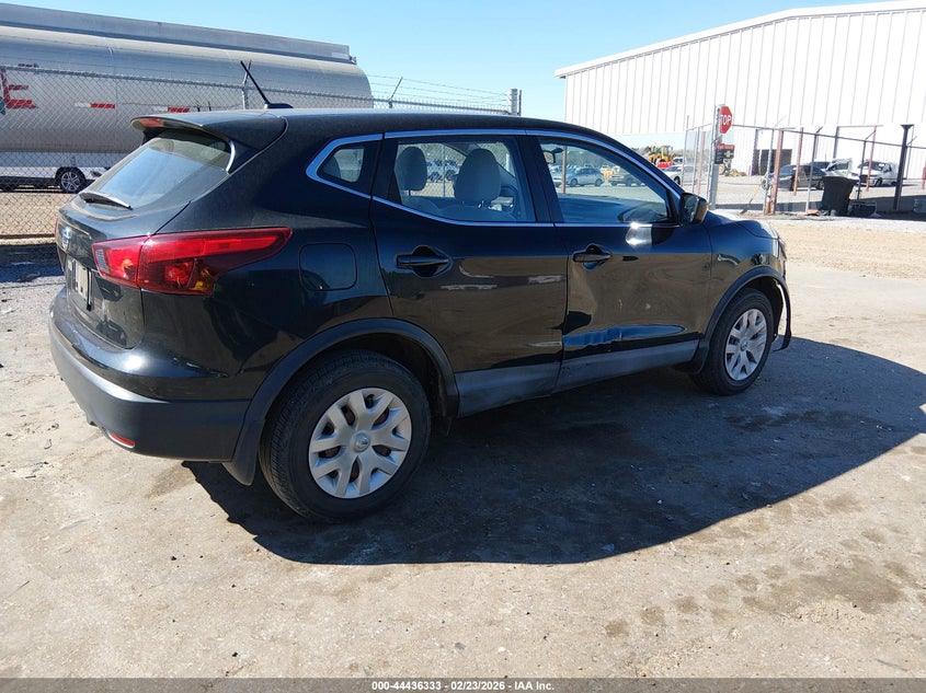 2017 Nissan Rogue Sport S