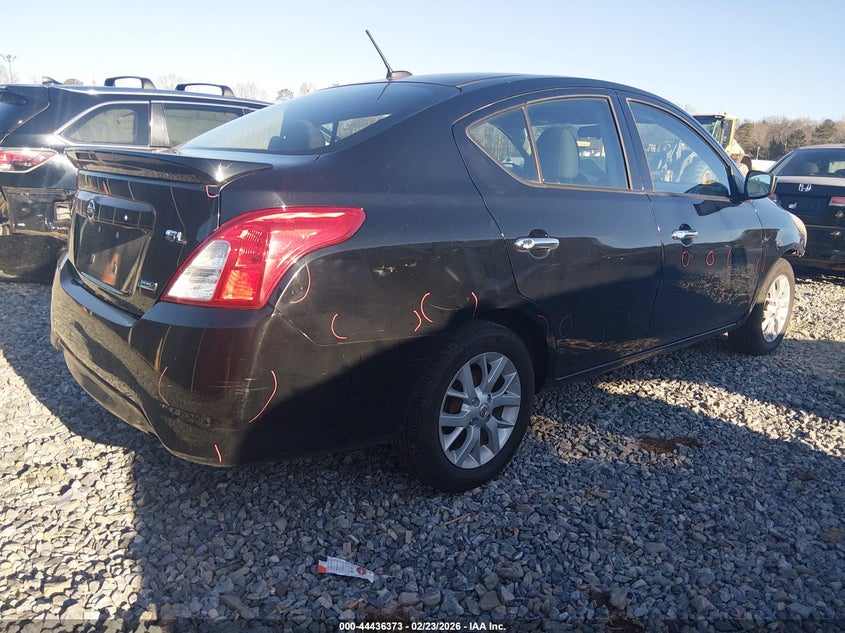 2018 Nissan Versa 1.6 Sv