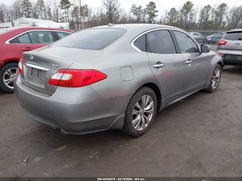 2012 Infiniti M37
