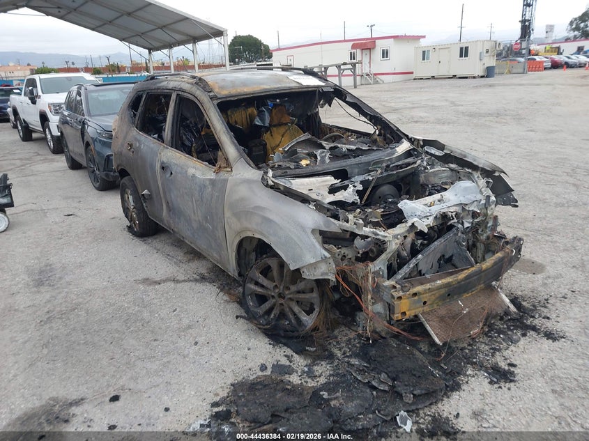 2015 Nissan Rogue Sv