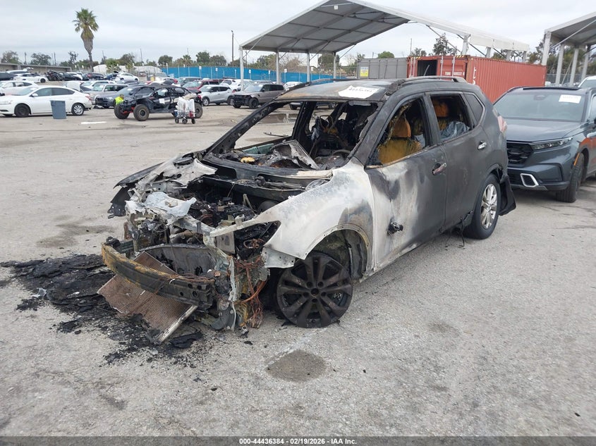 2015 Nissan Rogue Sv