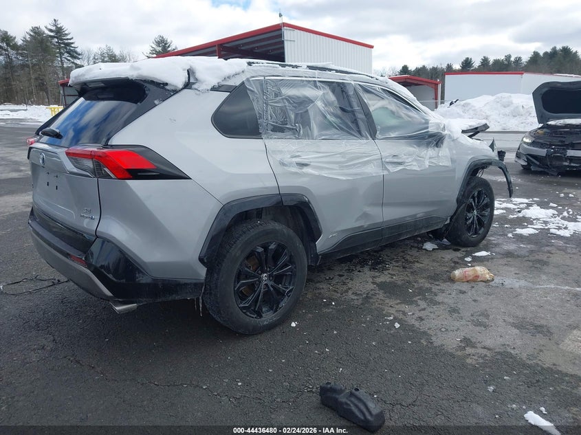 VIN 2T3T6RFV9NW030331 2022 TOYOTA RAV4 HYBRID SE