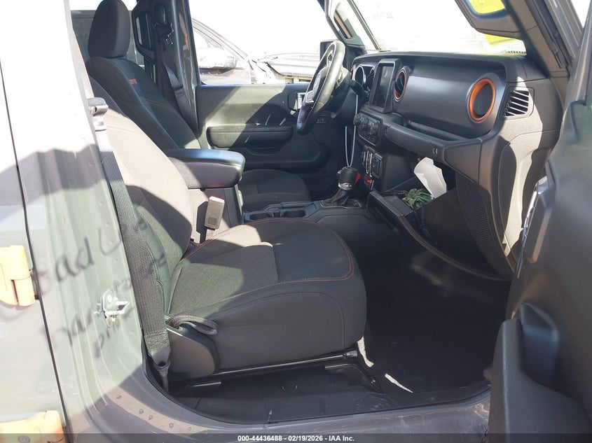 2022 Jeep Gladiator Mojave 4X4