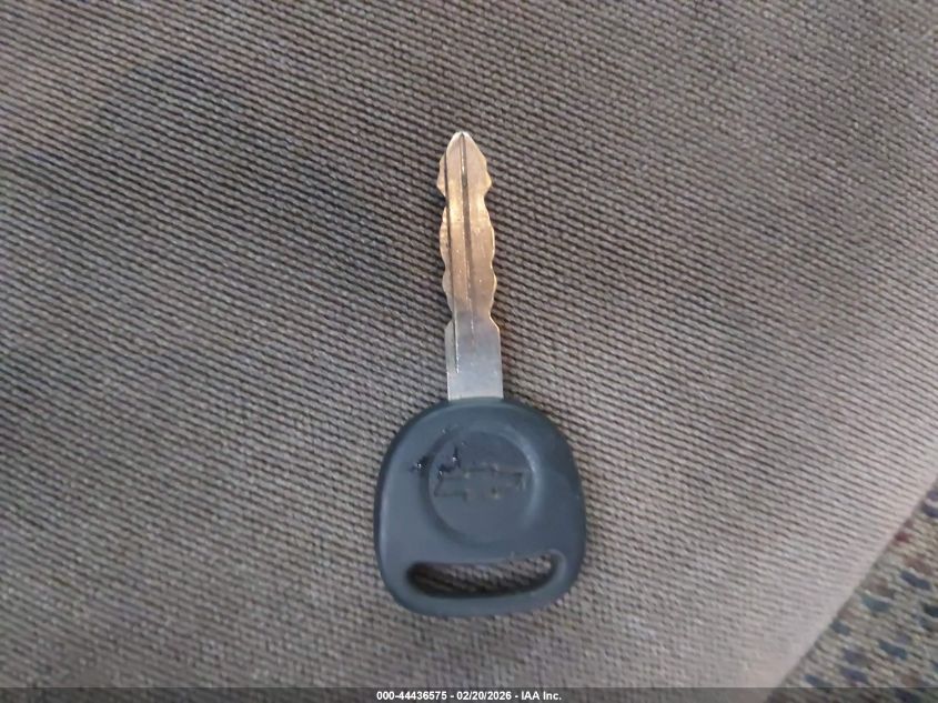 2003 Chevrolet Silverado 1500 Ls VIN: 2GCEK19V331182340 Lot: 44436575