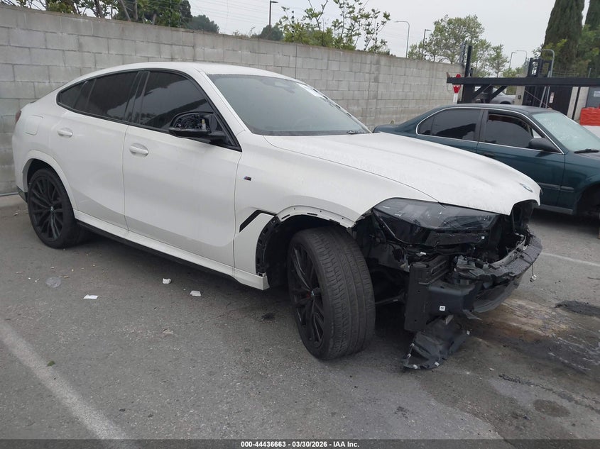 2025 BMW X6 M60I