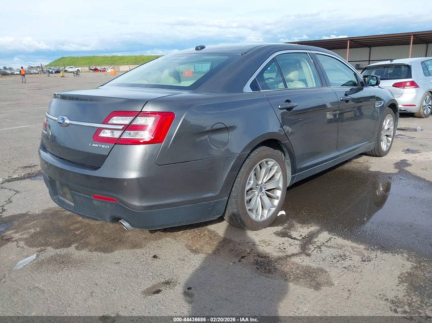2016 Ford Taurus Limited
