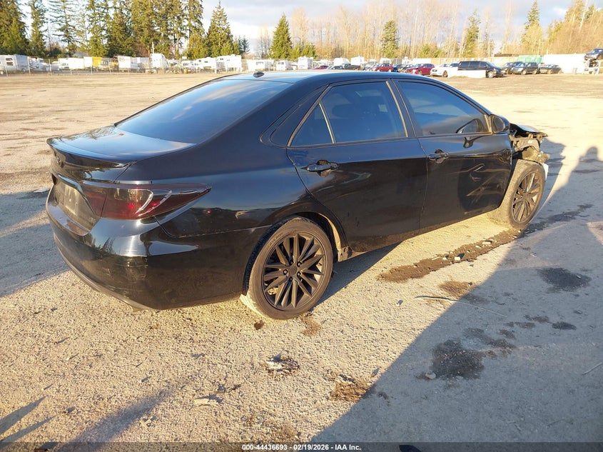 2015 Toyota Camry Xse