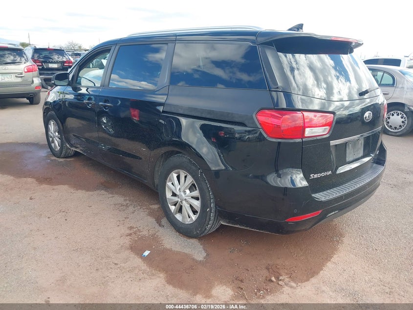 2016 Kia Sedona Lx