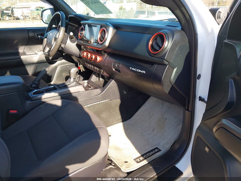 2017 Toyota Tacoma Trd Sport