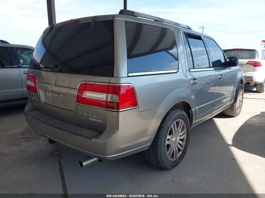 2008 Lincoln Navigator