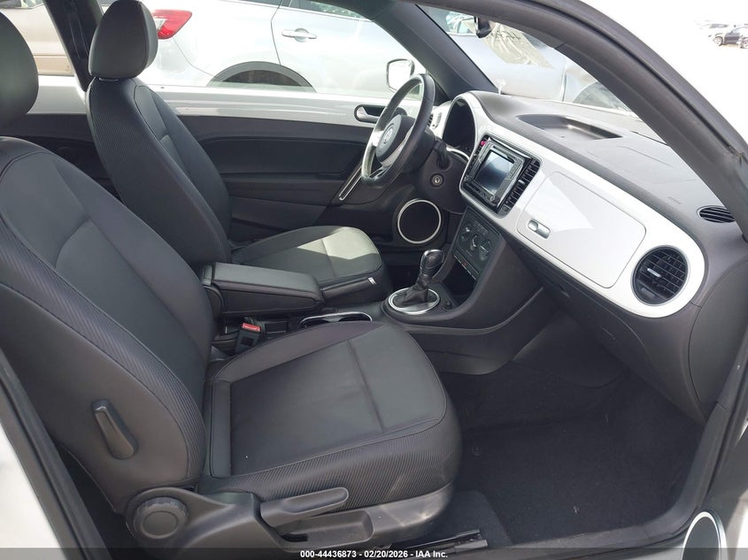 2016 Volkswagen Beetle 1.8T Se