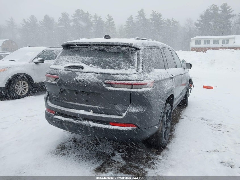 2023 Jeep Grand Cherokee L Altitude 4X4