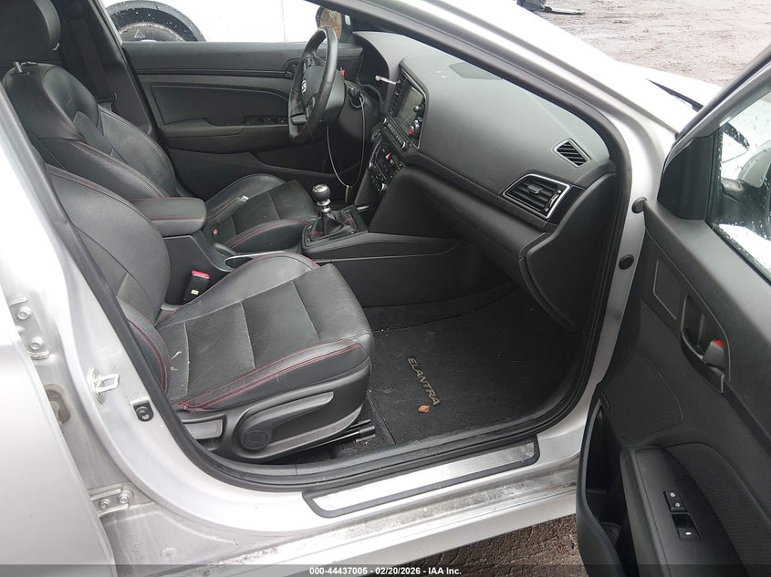 VIN KMHD04LB1HU353255 2017 HYUNDAI ELANTRA SPORT