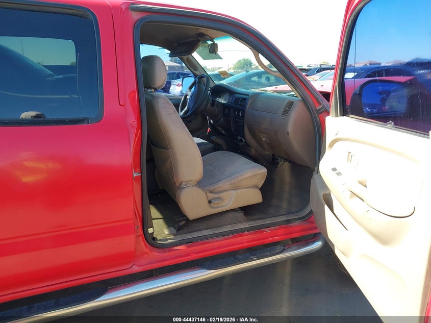 2004 Toyota Tacoma Base V6