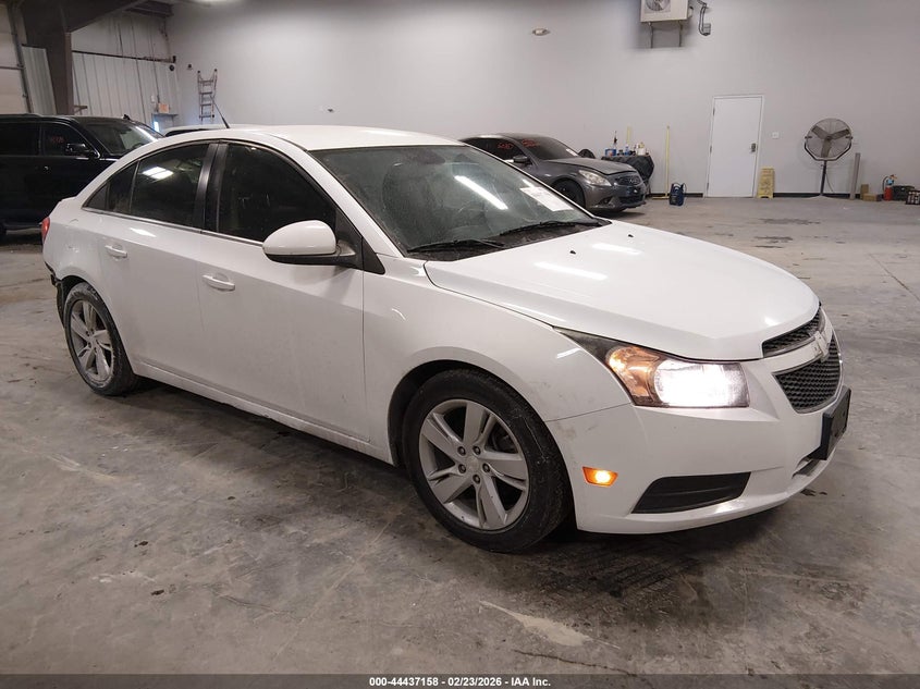 2014 CHEVROLET CRUZE auction photo 1