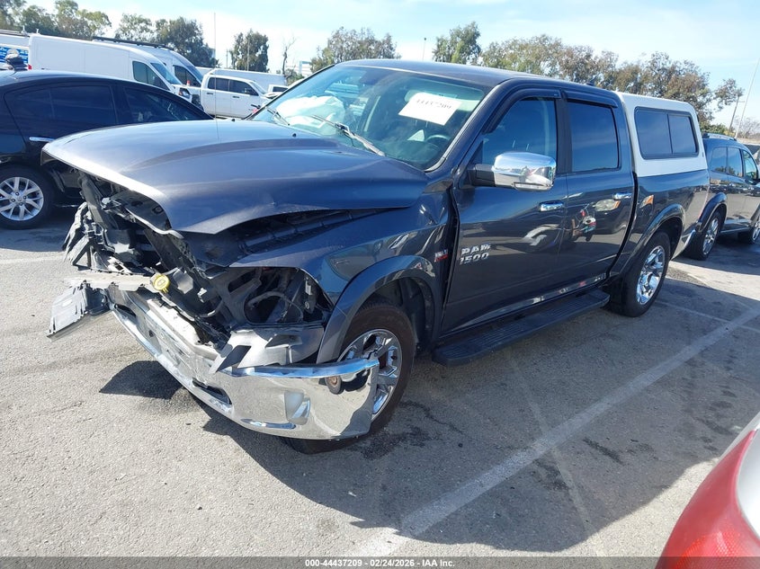 2017 Ram 1500 Laramie 4X4 5'7 Box