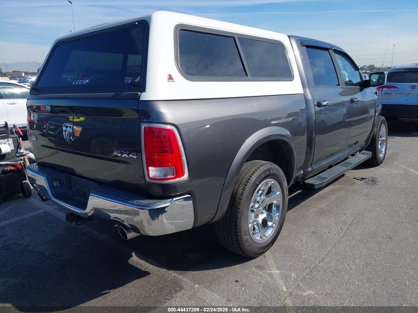 2017 Ram 1500 Laramie 4X4 5'7 Box