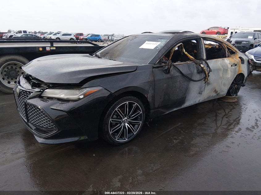 2019 Toyota Avalon Touring