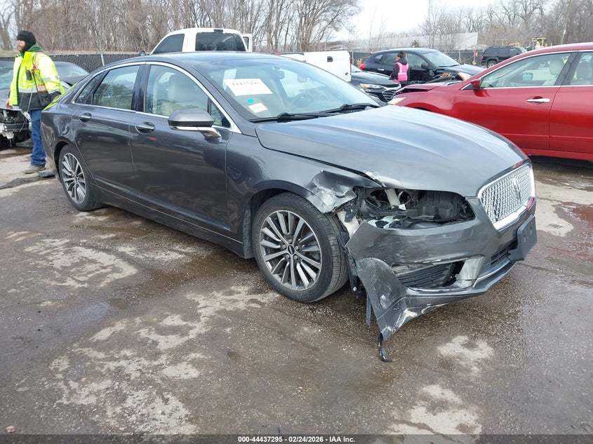 2018 LINCOLN MKZ PREMIERE