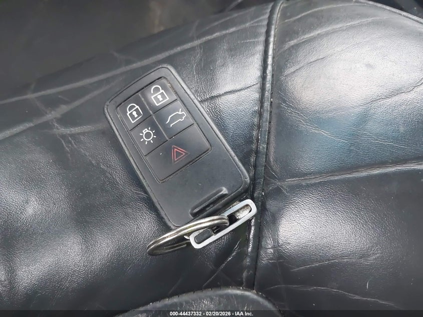 2011 Volvo S80 3.2 VIN: YV1940AS1B1138116 Lot: 44437332