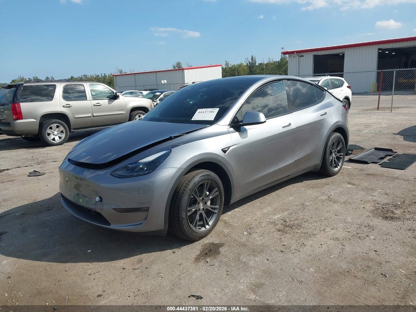 Vin: 7saygded9sa365802, lot: 44934021, tesla model y long range dual motor rear-wheel drive 20252