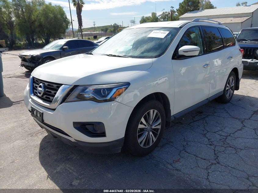 2020 Nissan Pathfinder S 2Wd