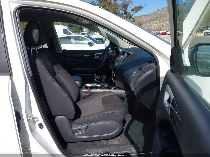 2020 Nissan Pathfinder S 2Wd