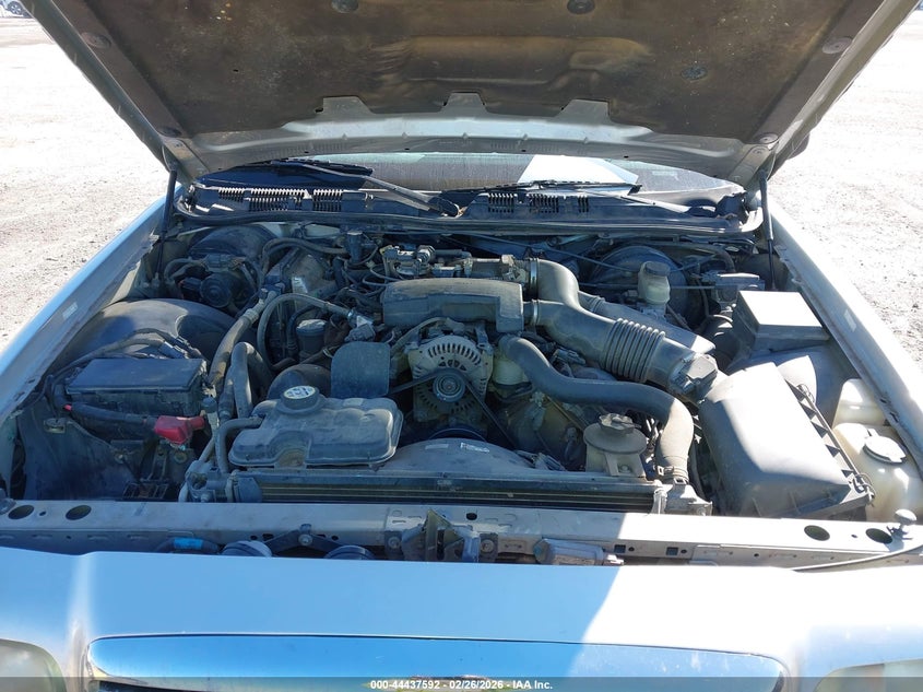 2004 Ford Crown Victoria Lx VIN: 2FAFP74W44X168668 Lot: 44437592