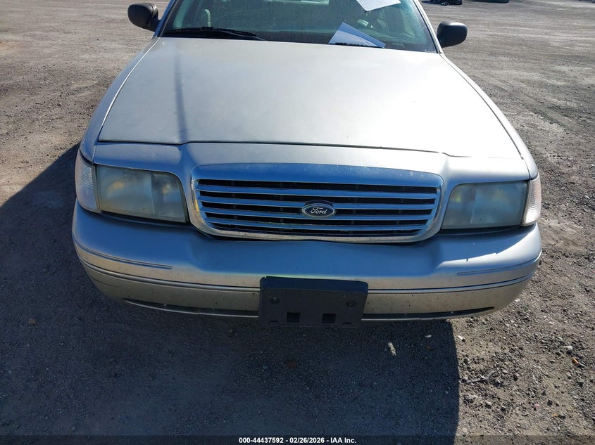2004 Ford Crown Victoria Lx VIN: 2FAFP74W44X168668 Lot: 44437592