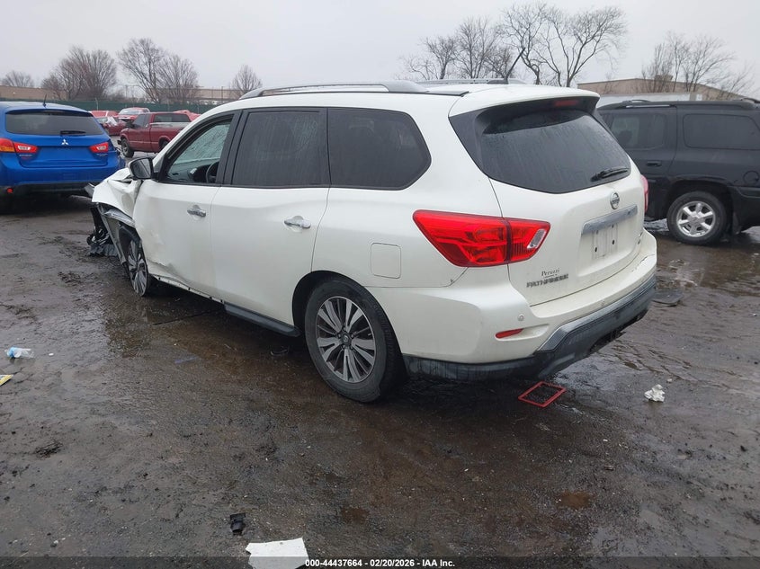 2017 Nissan Pathfinder Sl