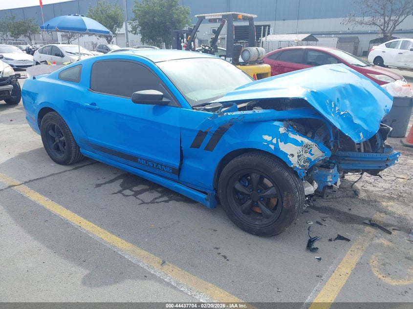 2013 Ford Mustang V6