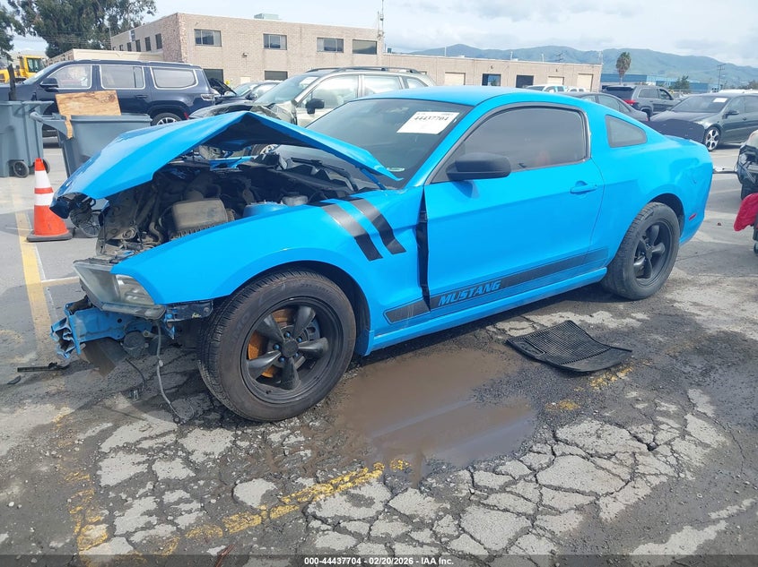2013 Ford Mustang V6