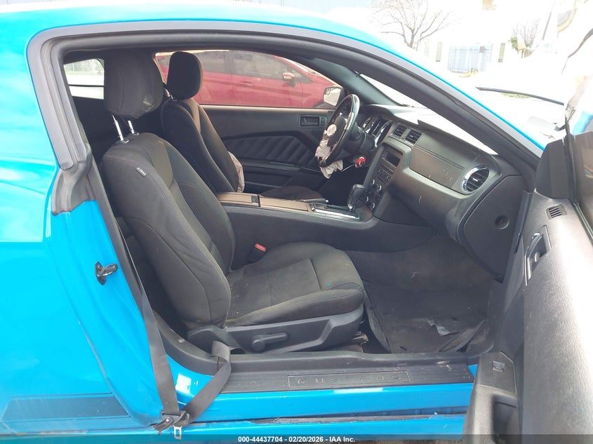 2013 Ford Mustang V6