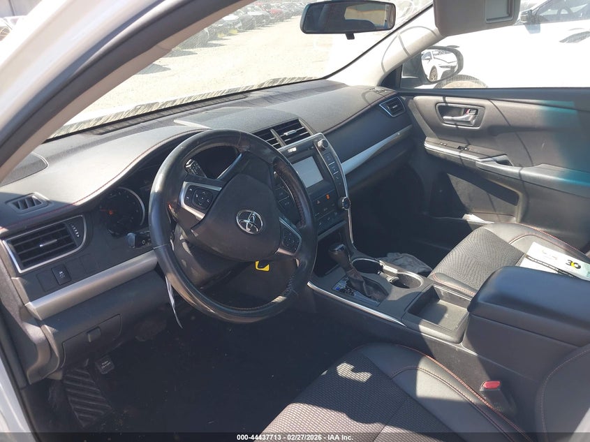 2016 Toyota Camry Se