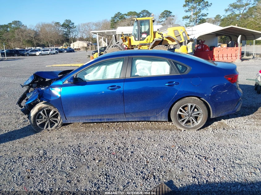 VIN 3KPF24AD7RE804118 2024 KIA FORTE LXS