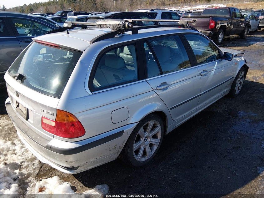 2002 BMW 325It
