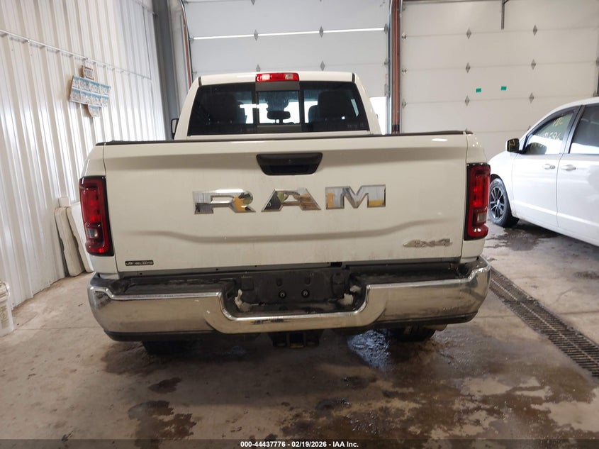 2025 Ram 3500 Tradesman 4X4 6'4 Box VIN: 3C63R3CL6SG513320 Lot: 44437776
