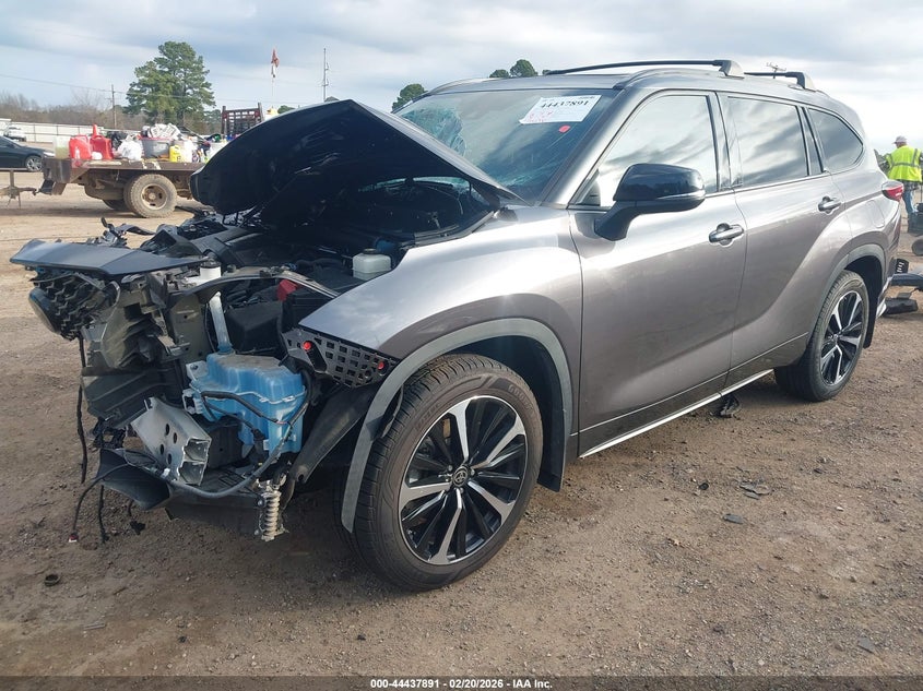2021 Toyota Highlander Xse