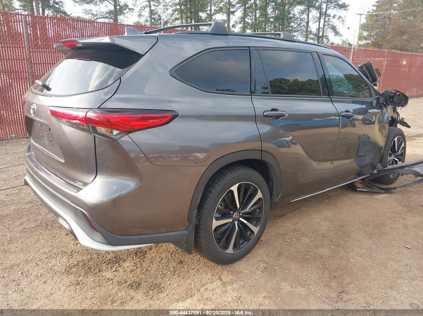 2021 Toyota Highlander Xse