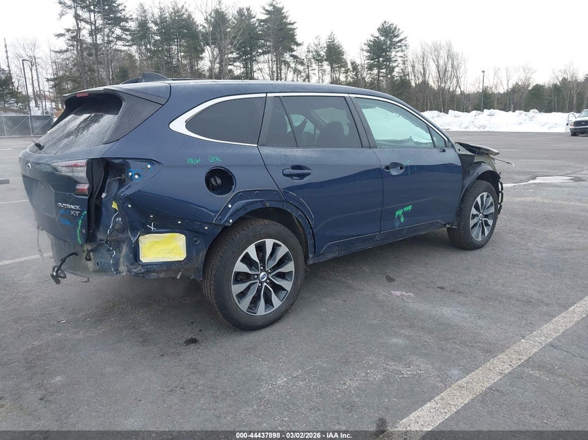 2023 Subaru Outback Limited Xt