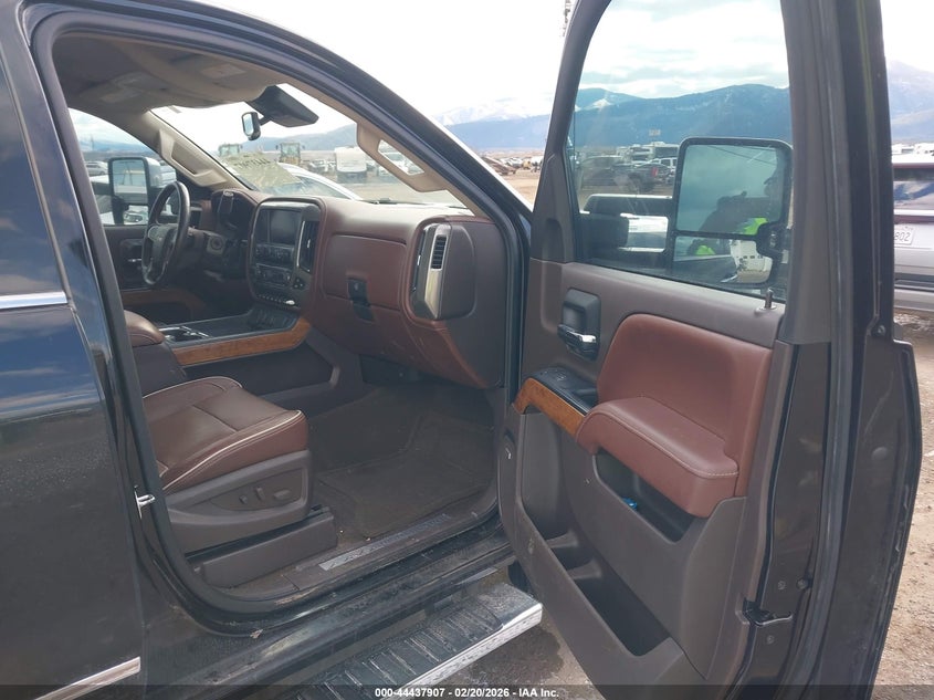 2016 Chevrolet Silverado 2500Hd High Country