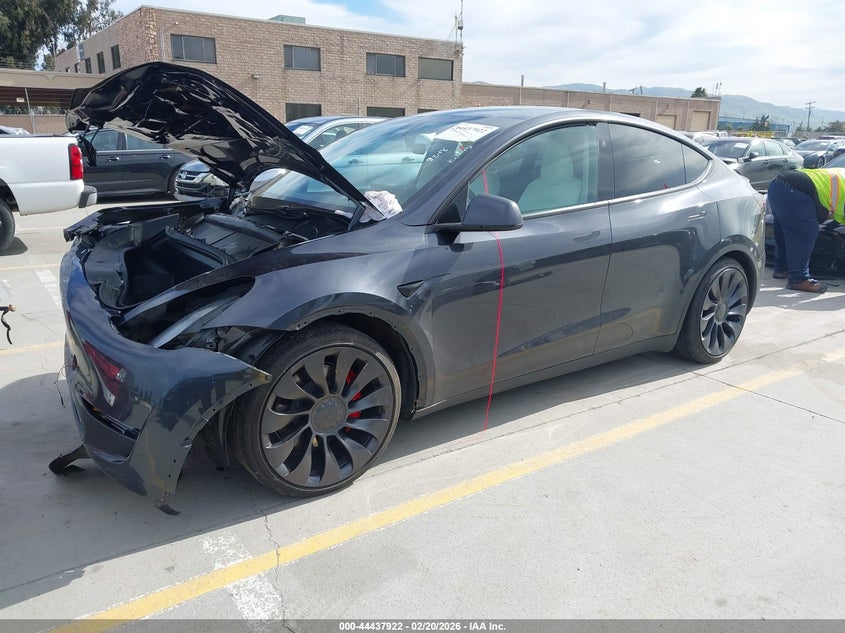 2024 Tesla Model Y Performance Dual Motor All-Wheel Drive