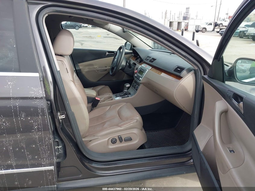 2008 Volkswagen Passat Lux