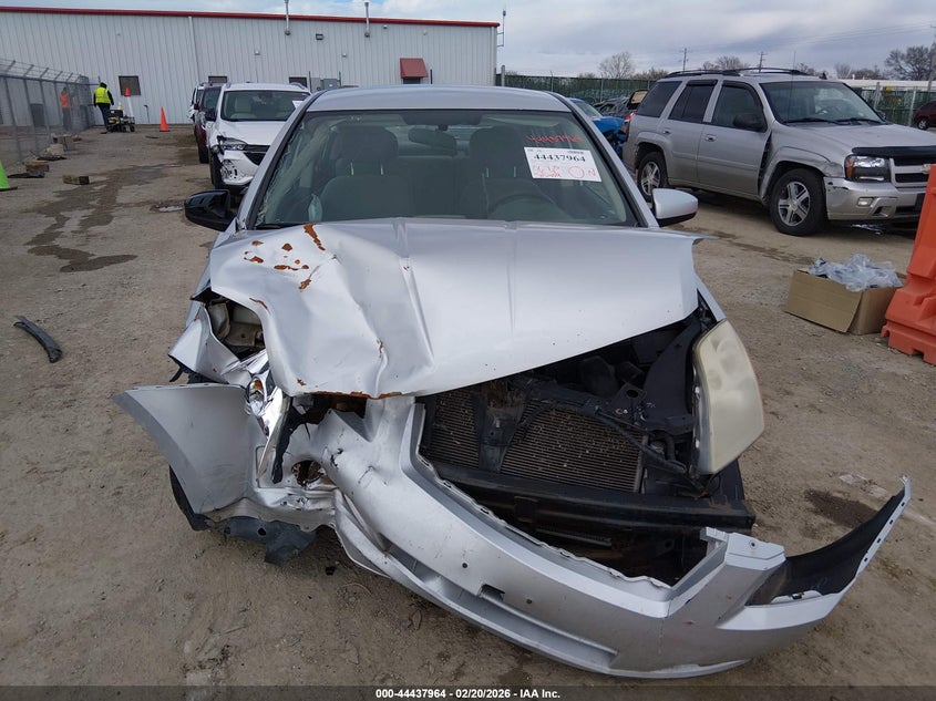 2008 Nissan Sentra 2.0S VIN: 3N1AB61E38L661163 Lot: 44437964