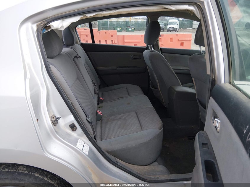 2008 Nissan Sentra 2.0S VIN: 3N1AB61E38L661163 Lot: 44437964