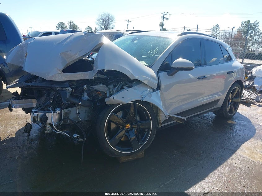 2020 Porsche Macan S