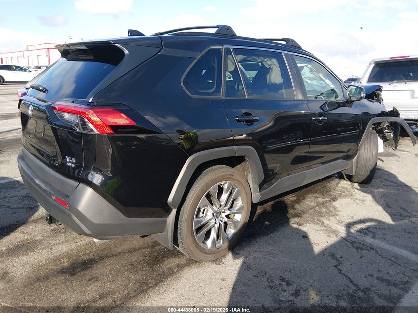 2022 Toyota Rav4 Xle Premium